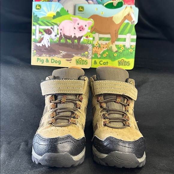 Ozark Trail Kids Tan and Black Hiking Boots - Picture 1 of 5
